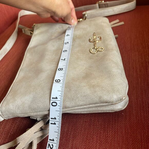 Jessica Simpson Tyra-Fringe Leather Purse Shoulder Crossbody Handbag - Picture 9 of 10